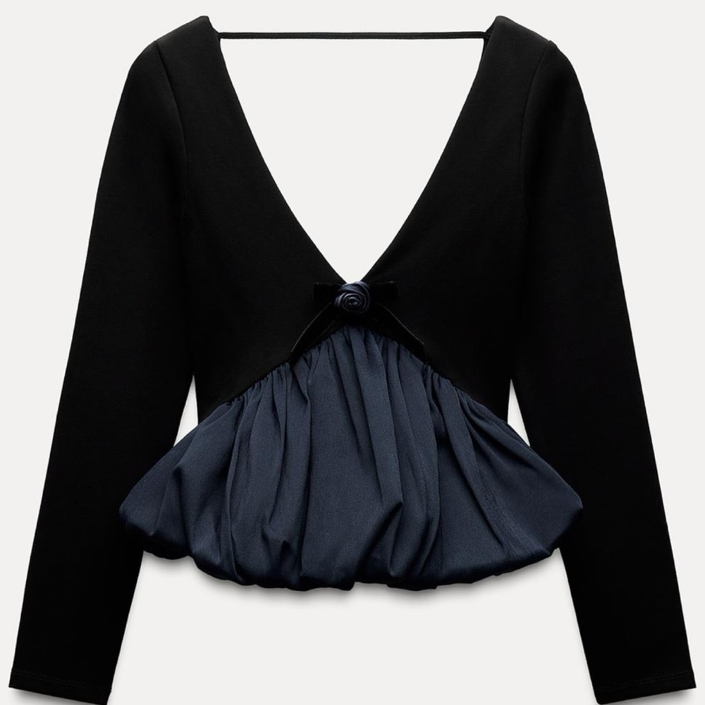Zara voluminous flower top